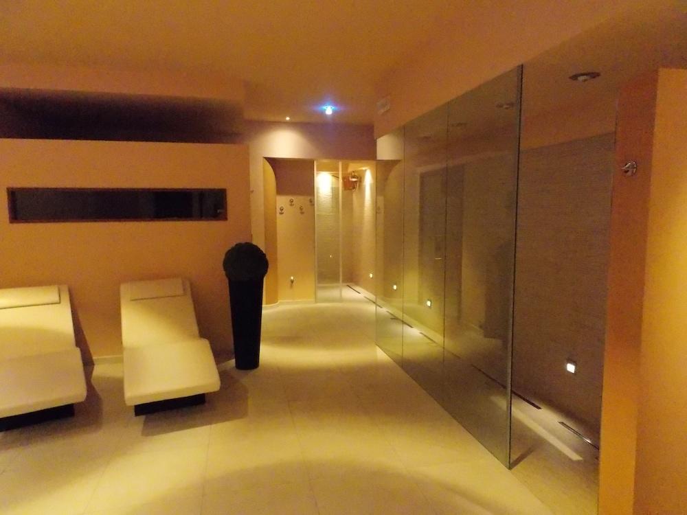 Hotel Chrys Μπολζάνο Εξωτερικό φωτογραφία