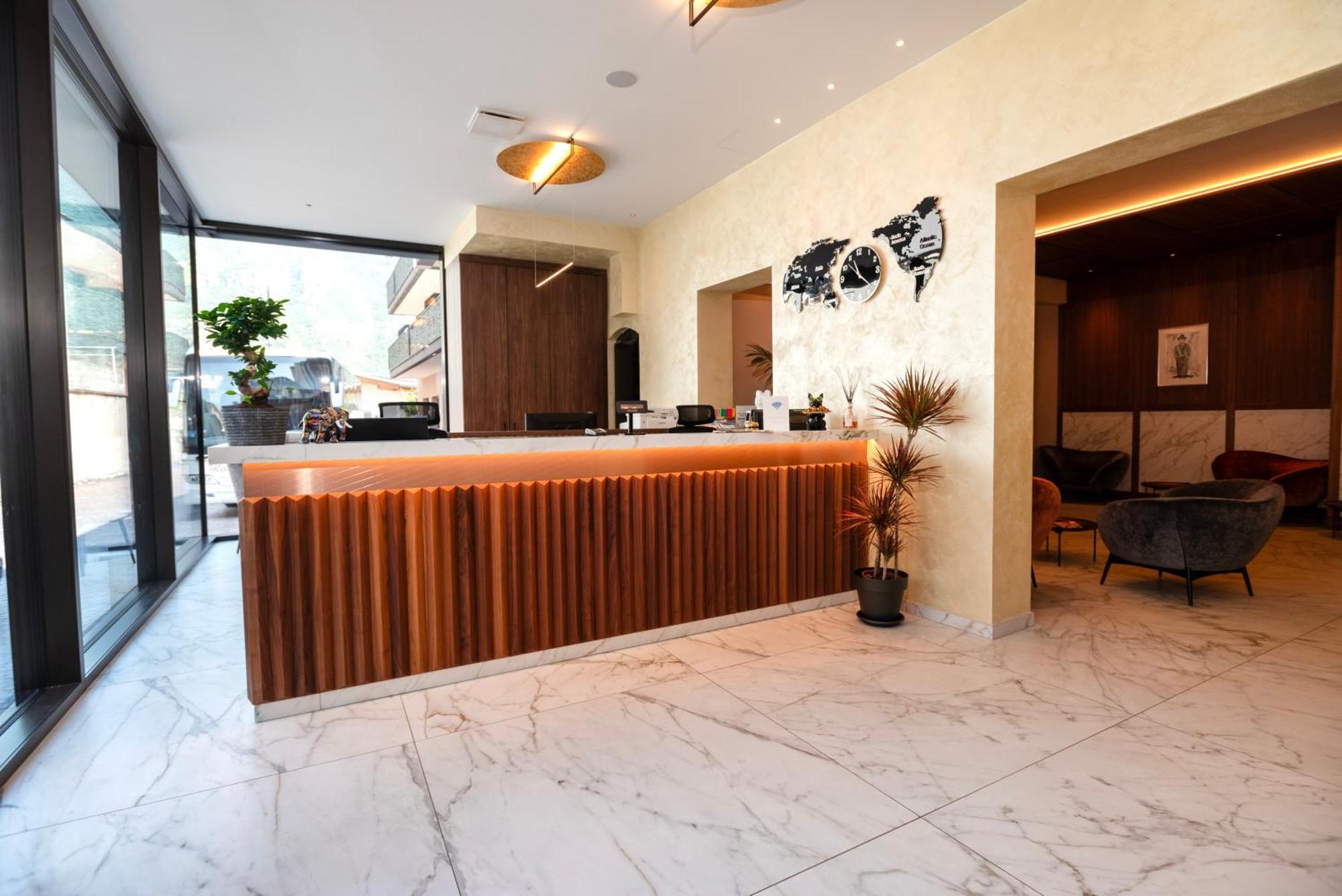 Hotel Chrys Μπολζάνο Εξωτερικό φωτογραφία